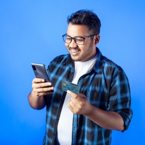 indias-youth-embrace-neo-banks